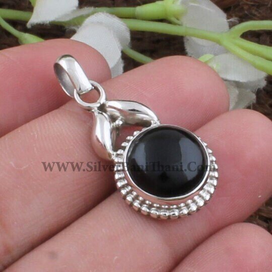 Black Onyx Pendant-Round Cabochon Pendant 925 Sterling Solid Silver Pendant- Black Onyx Top Quality Semi Precious Stone Pendant2022