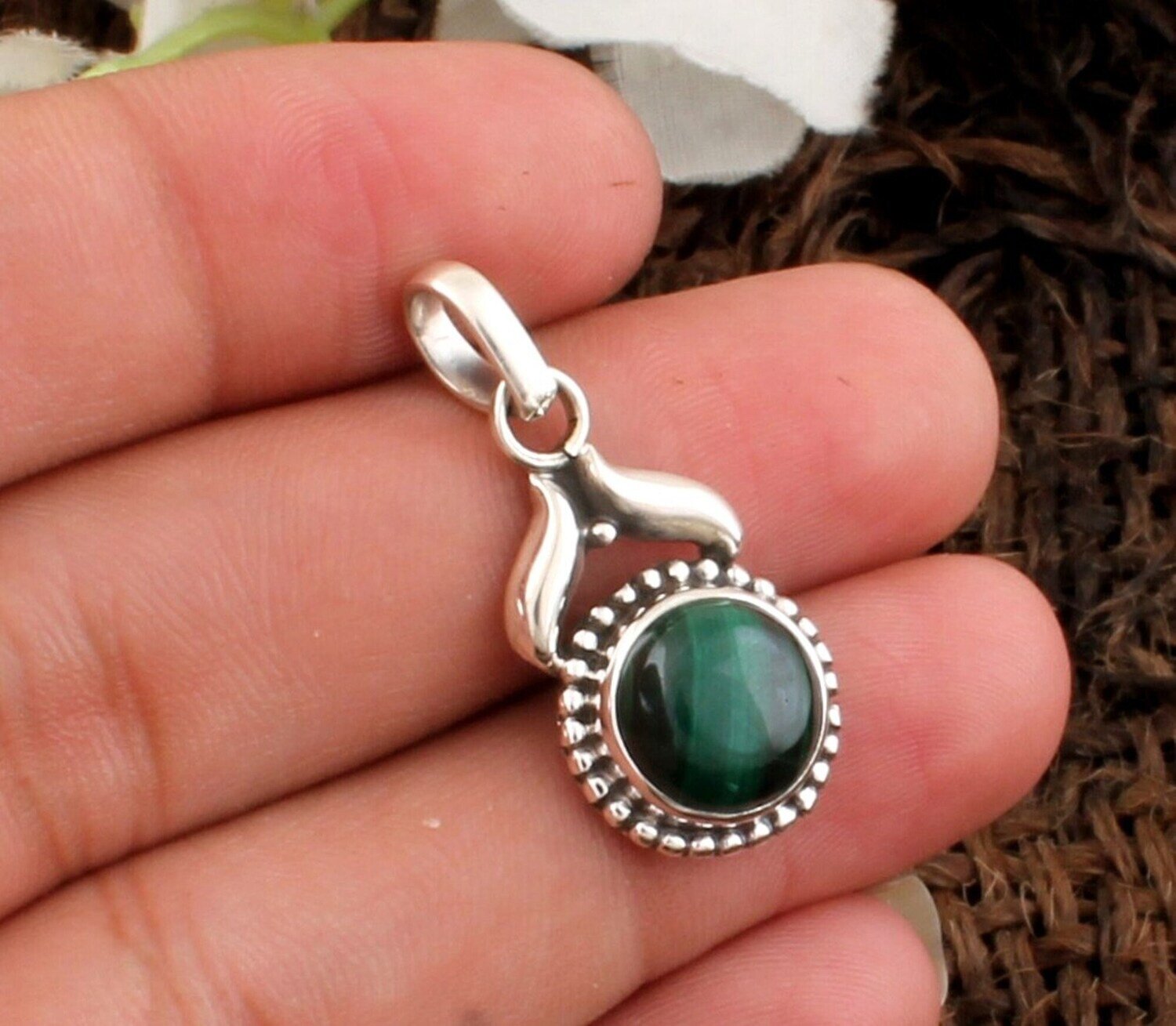 Malachite Gemstone Pendant 925 Sterling Silver Pendant Round Shape Gemstone Pendant Designer Handmade Pendant Women's Jewelry For Weddings Anniversary Gifts Her