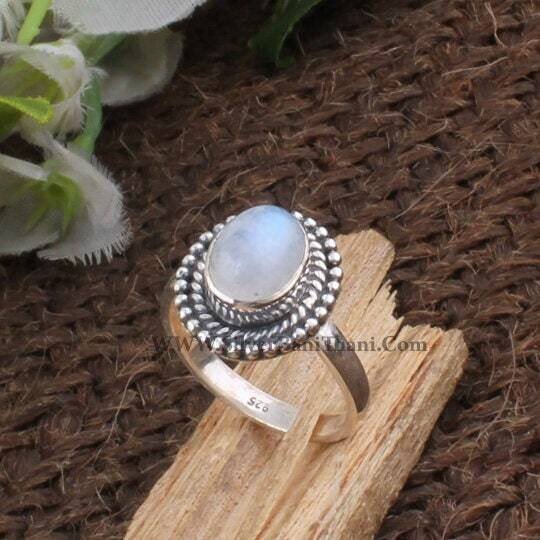Rainbow Moonstone Ring-Solid Silver Ring Sterling Silver Ring-Rainbow Moonstone Semi Precious Stone Ring-Middle Finger Cabochon Stone Ring