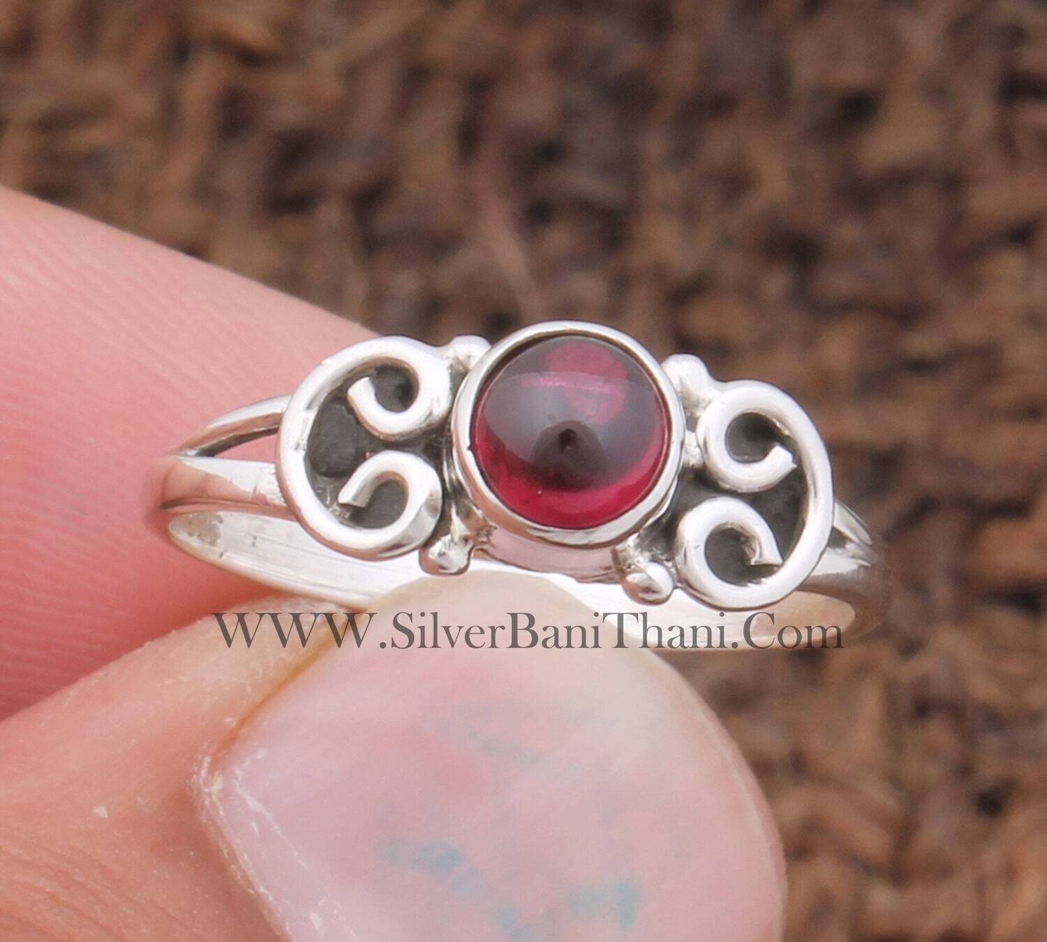 Red garnet Round Shape Gemstone Silver Ring 925 Sterling Silver Red Garnet Gemstone Ring Handmade Jewelry January Birthstone Ring For Women