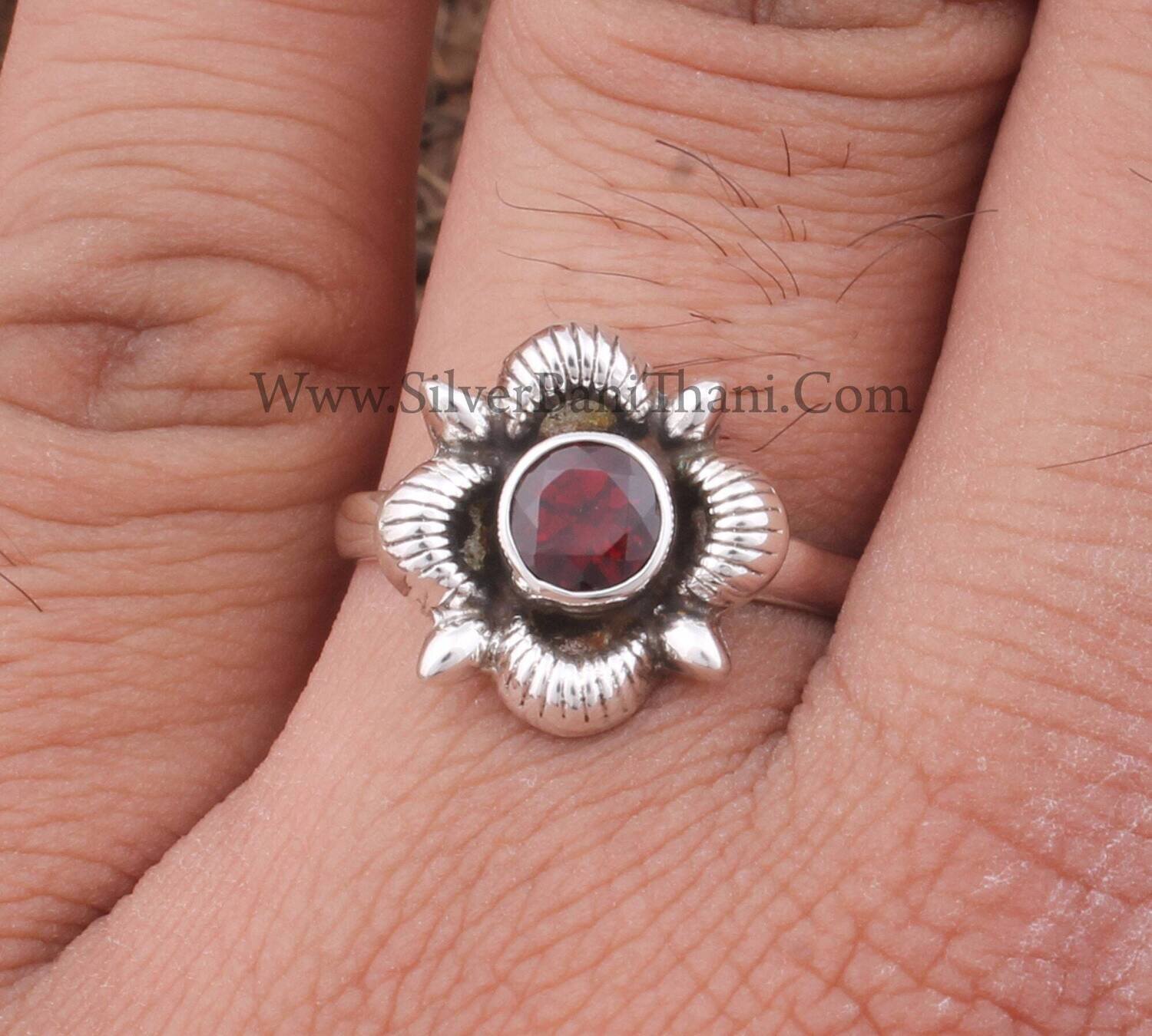 Red Garnet Solid 925 Sterling Silver Ring For Women | Handmade Flower Solid Silver Band Ring For Wedding Anniversary Gifts For Women