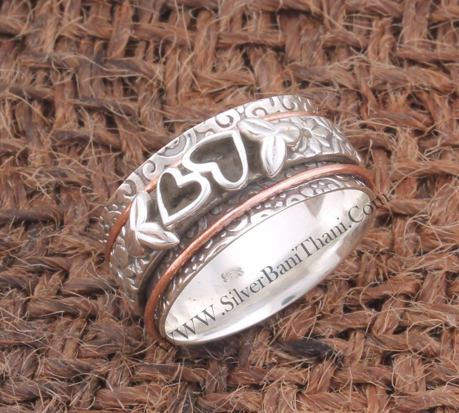 Two Silver Hearts Designer Hand Carved Flower Band Two Tone Spinner Ring 925 Sterling Silver &amp; Brass Worry Jewelry For Women Thumb Ring Gift