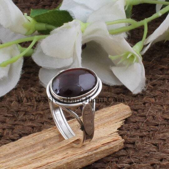 Beautiful Red Garnet Top Quality Gemstone Ring, Women Gifted Ring, Oval Stone Ring, 925 sterling Silver Ring, Engagement Ring, Gift For Her