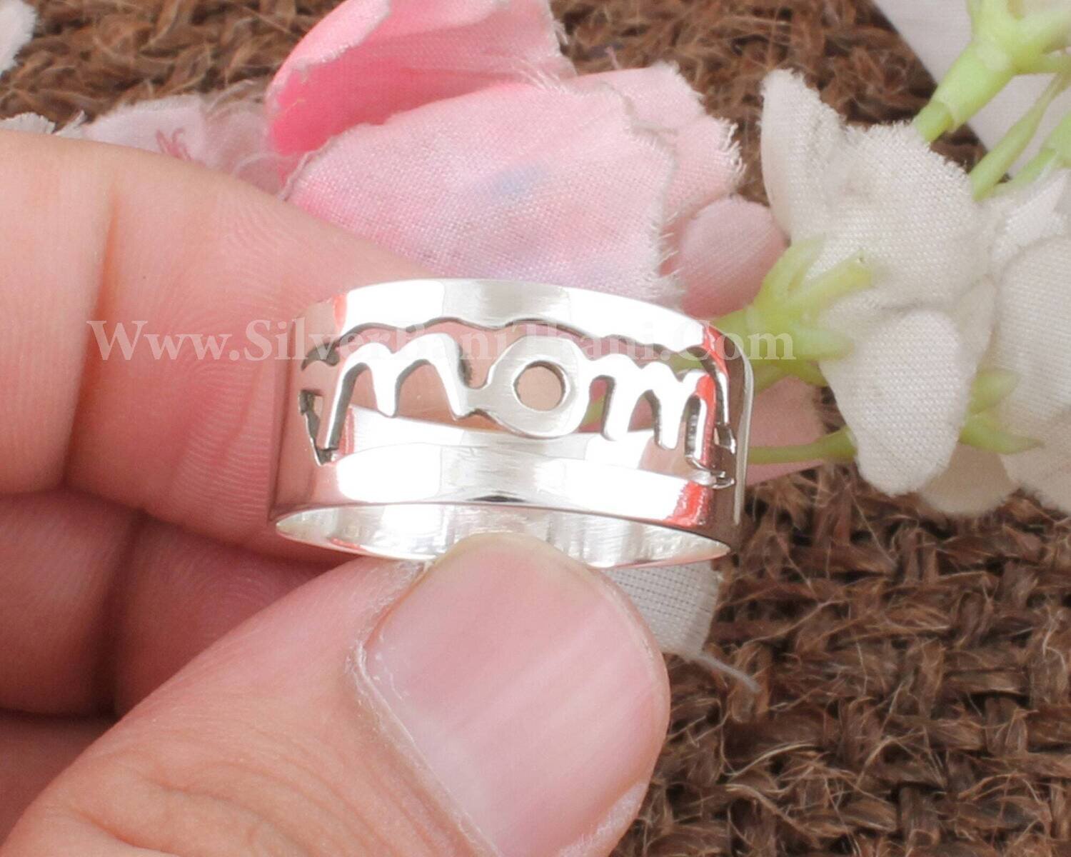 Mom Silver Band  Ring | 925 Sterling Silver Ring | Mom Script Ring | Mom Jewelry Gift For Mom| Mom Ring | Silver Ring | Mother's Day Gift |