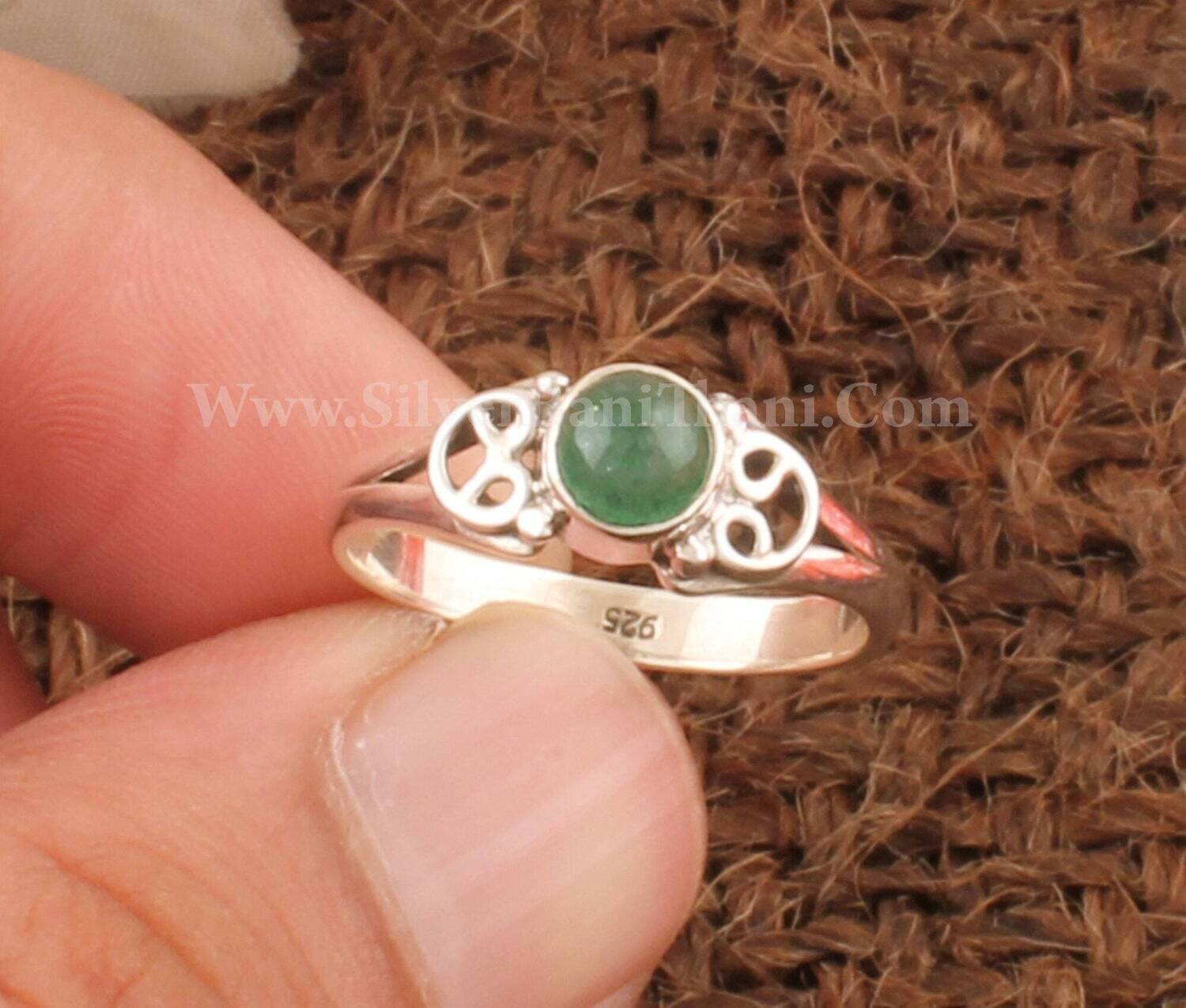 Green Jade Round Shape Silver Ring | 925 Sterling Silver Ring | Handmade Bridal Jewelry | Present For Her | Women Wedding Jewelry Gift Idea
