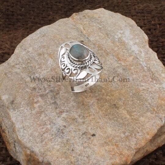 Amazing Labradorite Gemstone Ring, Leaf Design Ring, Cabochon Stone Ring, Traditional Ring, Everyday Use Ring, Best Gift Item For Her,2022
