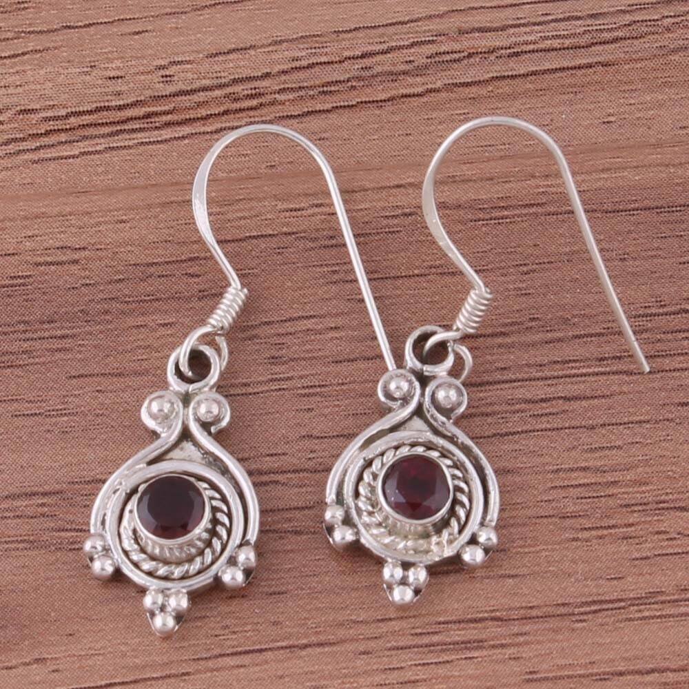 Amazing 925-Silver Earring Natural Red Garnet Top Quality Red Color Stone And Silver Color Earring Handcraft Gemstone L#-281358-ECyber2021
