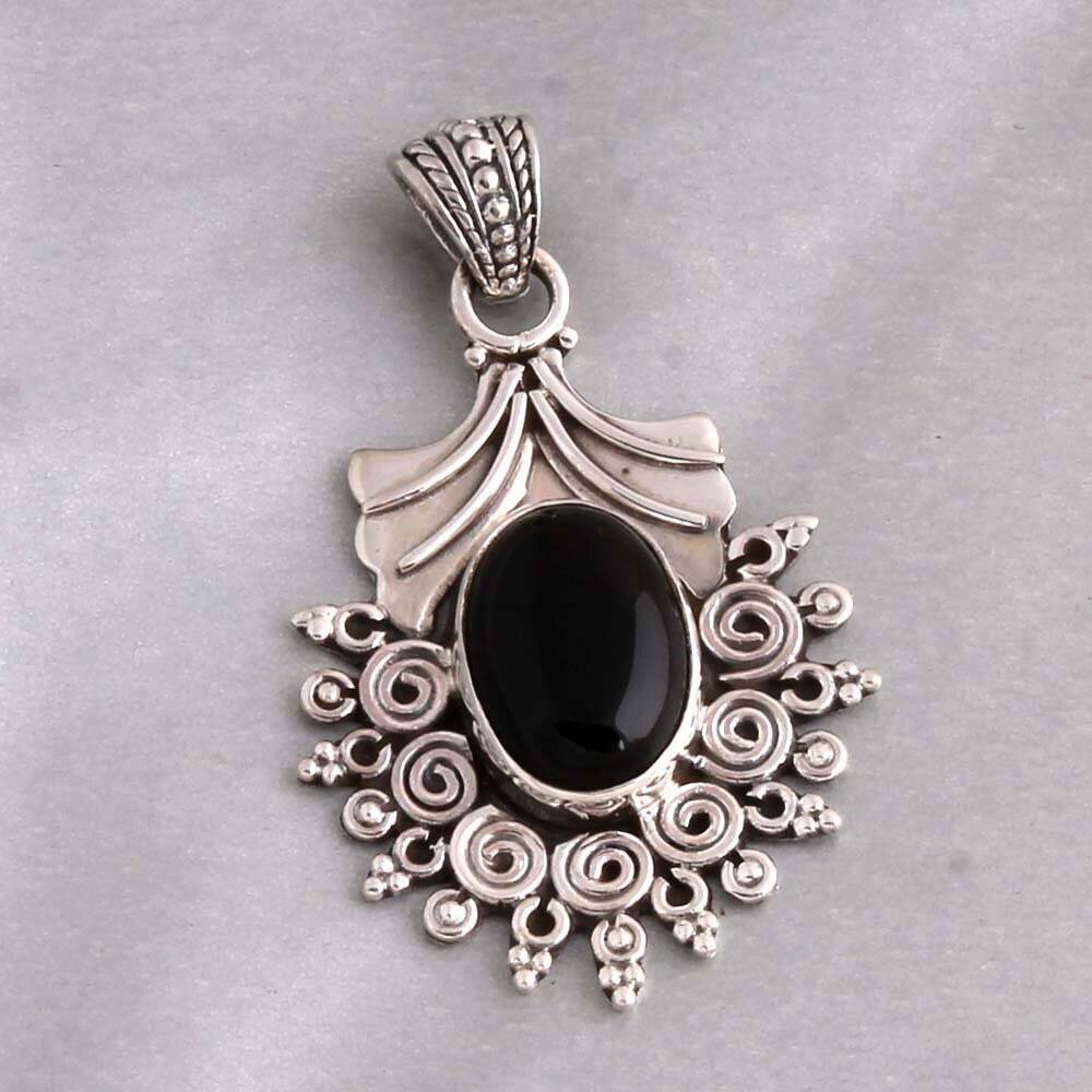 Beautiful 925 Silver Handmade Black Onyx Gemstone Pendant- Handcraft Silver Gemstone Pendant- 925 Sterling Silver Gemstone PendantCyber2021