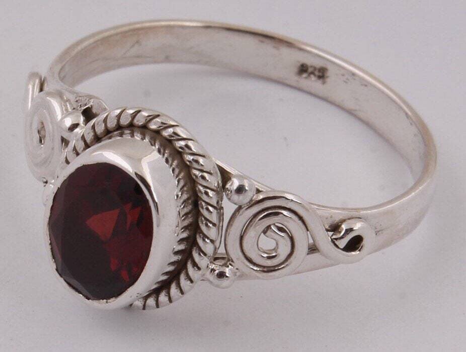 Garnet Silver Ring,Solid Silver Ring, Stone Ring, 925 Sterling Silver, Gemstone Silver Ring Handmade Ring &amp; Charm Ring Antique Silver