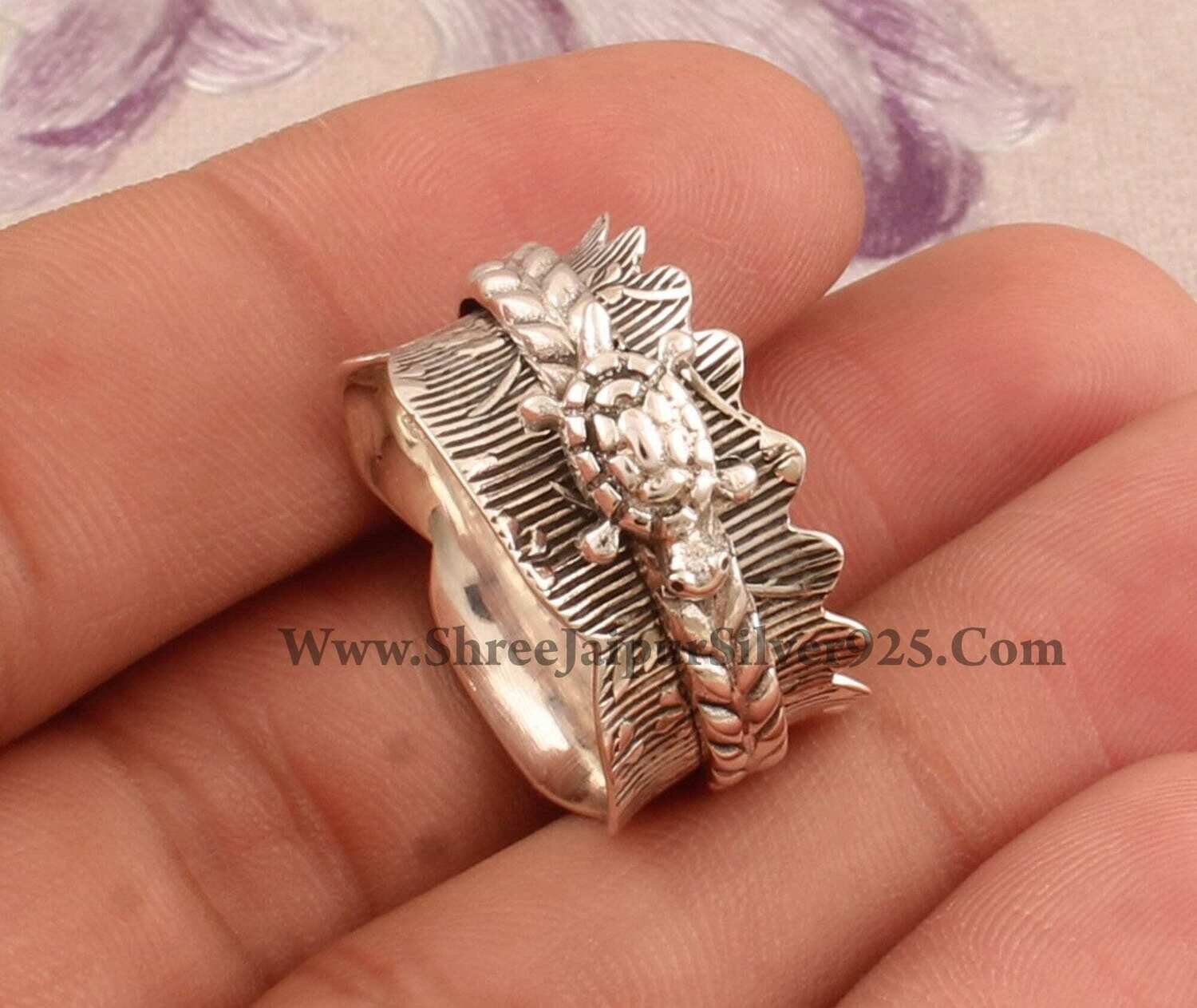 Turtle Spinner Ring, 925 Sterling Solid Silver Meditation Ring, Antiqued Silver Spinner Ring, Carved Wave Band Ring, Valentine's Day Jewelry