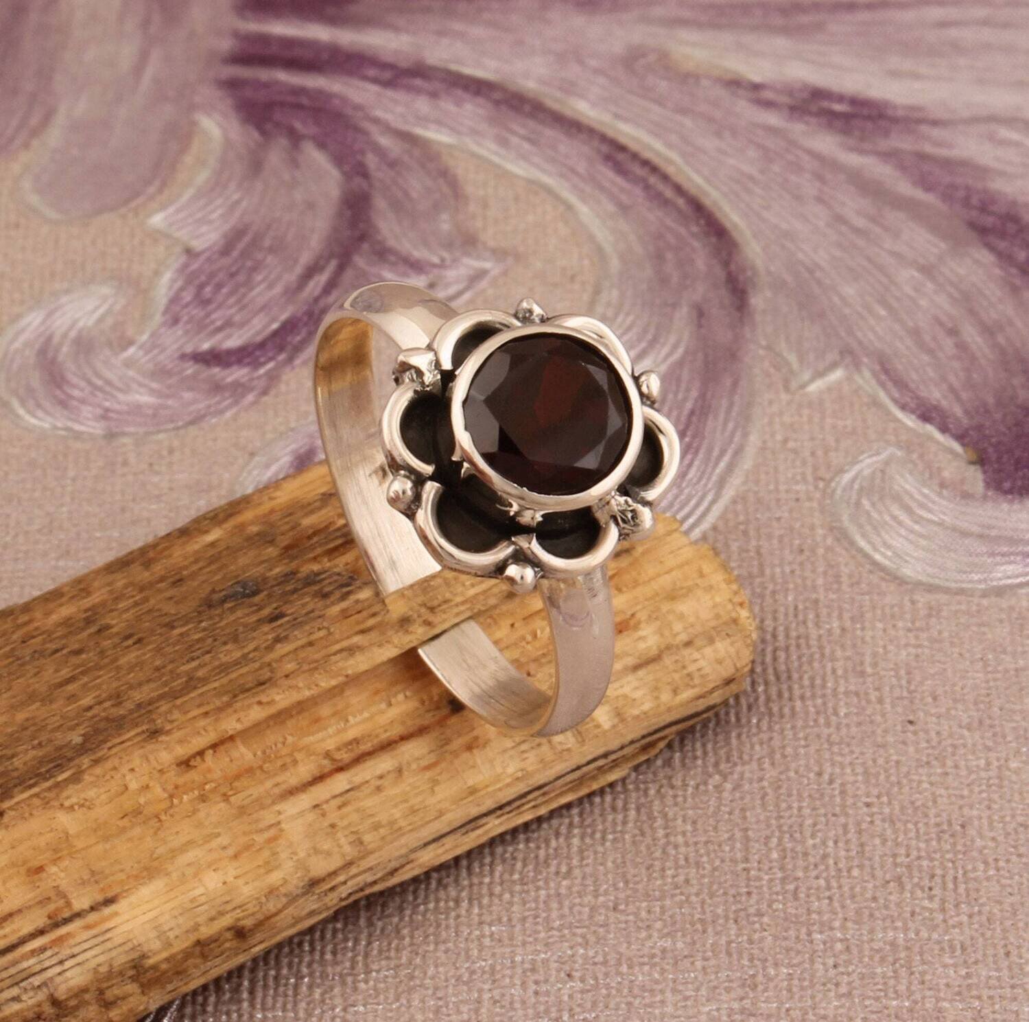 925 Sterling Silver Natural Red Garnet Round Gemstone Ring, Designer  Ring, Handcrafted Ring, January Birthstone, Engagement Ring, Gift Idea