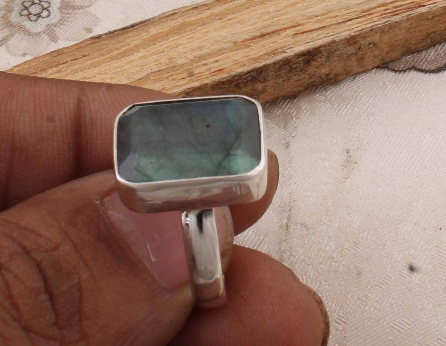 Natural Amazing Labradorite Top Quality Gemstone Ring 925-Sterling Silver Ring,Middle Finger Ring,Antique Silver Ring Gift Item Ring