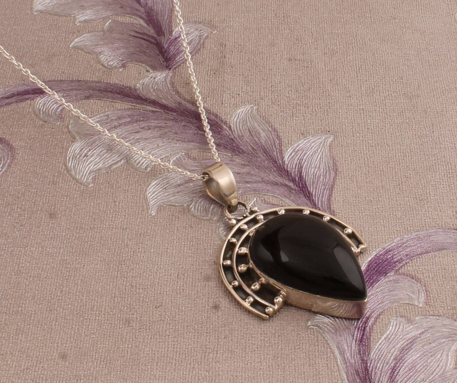 Natural Black Onyx Gemstone Necklace-Pear Cabochon Necklace,Antique Silver Necklace 925-Sterling Silver Pendant Gift For Her !!!Birthstone