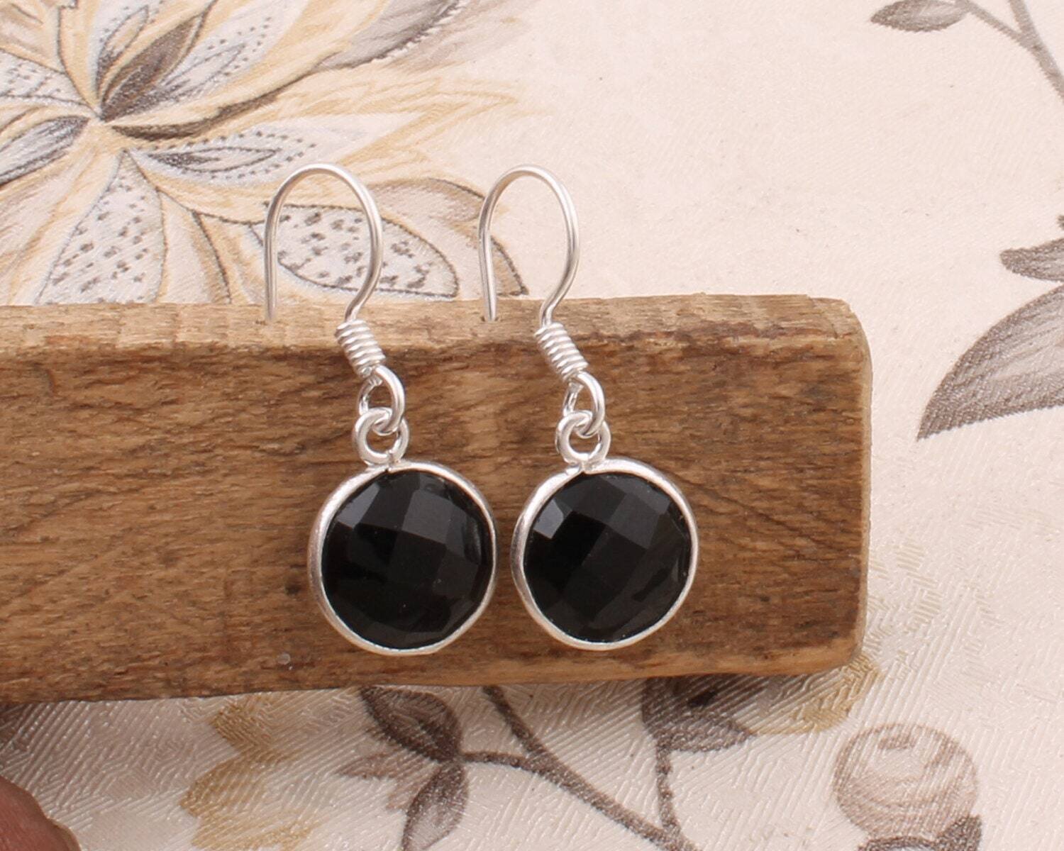 Gift For You ! Solid 925 Sterling Solid Silver Earring With Natural Black Onyx Top Quality Gemstone Earring Handcrafted Boho Earring Charm