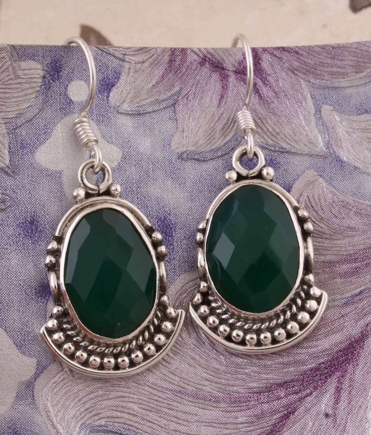 Beautiful Green Onyx Top Quality Gemstone Earring, 925-Sterling Silver Earring, Oval Shape Earring, Antique Silver Earring Gift For Her