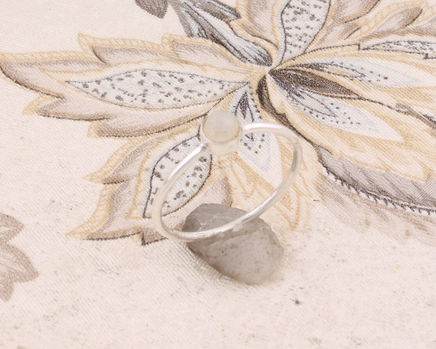Simple Round Ring Gift For You ! Solid 925-Sterling Silver Ring With Rainbow Moonstone Top Quality Gemstone Ring Handcrafted  Boho Ring