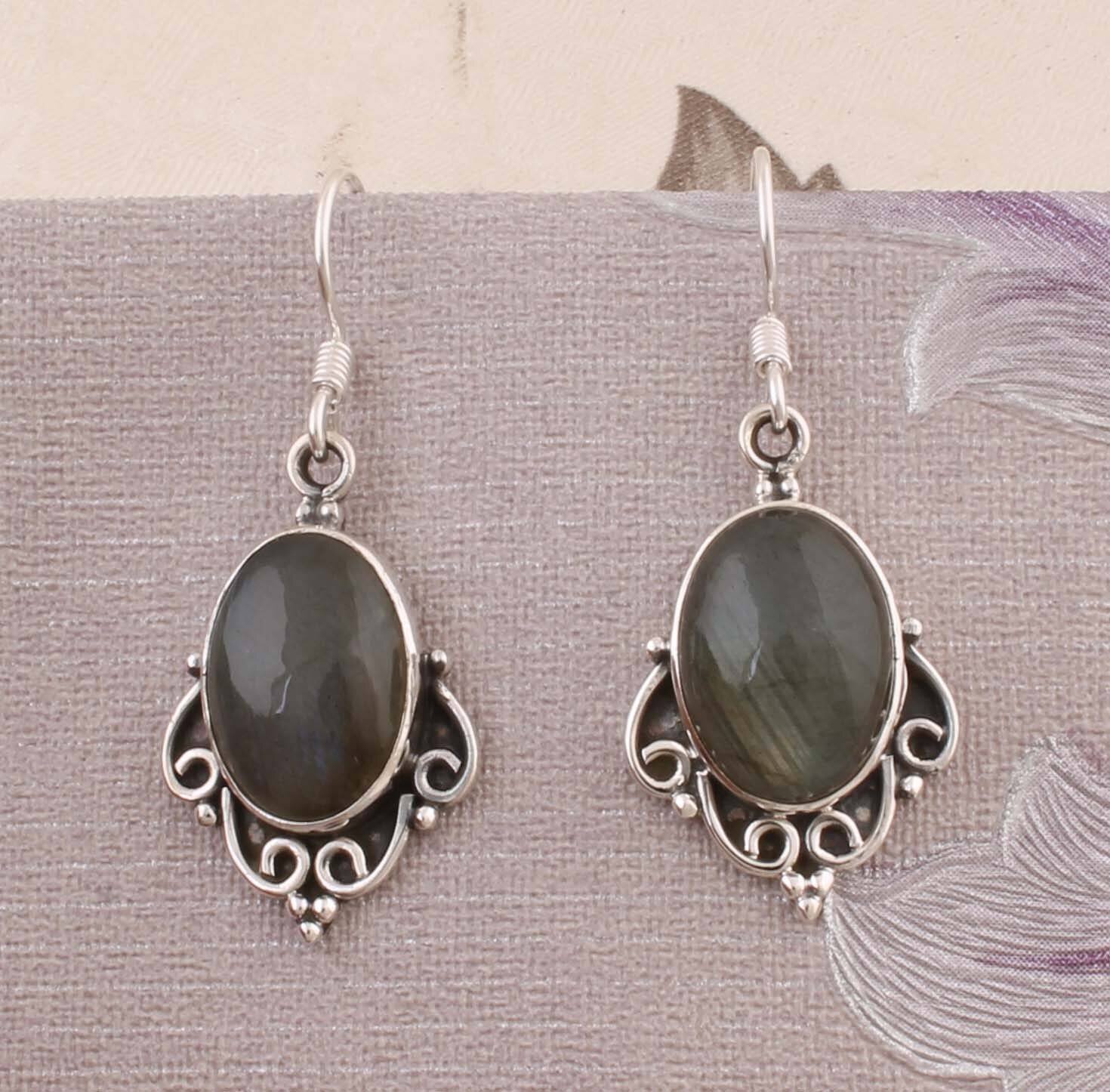 Natural Labradorite AAA+Quality Gemstone Earring Cabochon Fire Stone Boho Earring 925-Antique Silver Earring,Wedding Earring Gift For Her