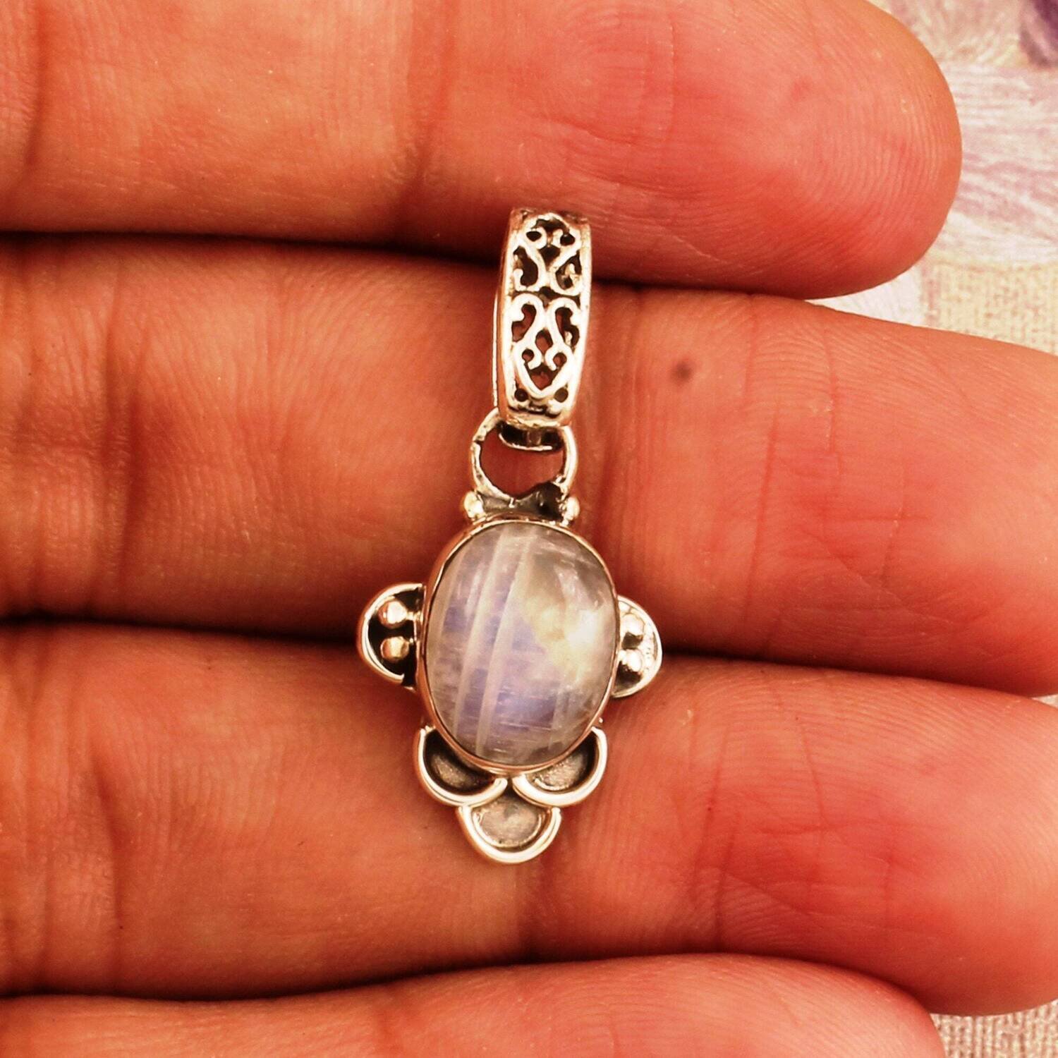 Designer Solid 925 Sterling Silver Rainbow Moonstone Gemstone Necklace Pendent For Women Wedding Anniversary Gifts IdeaBirthstone