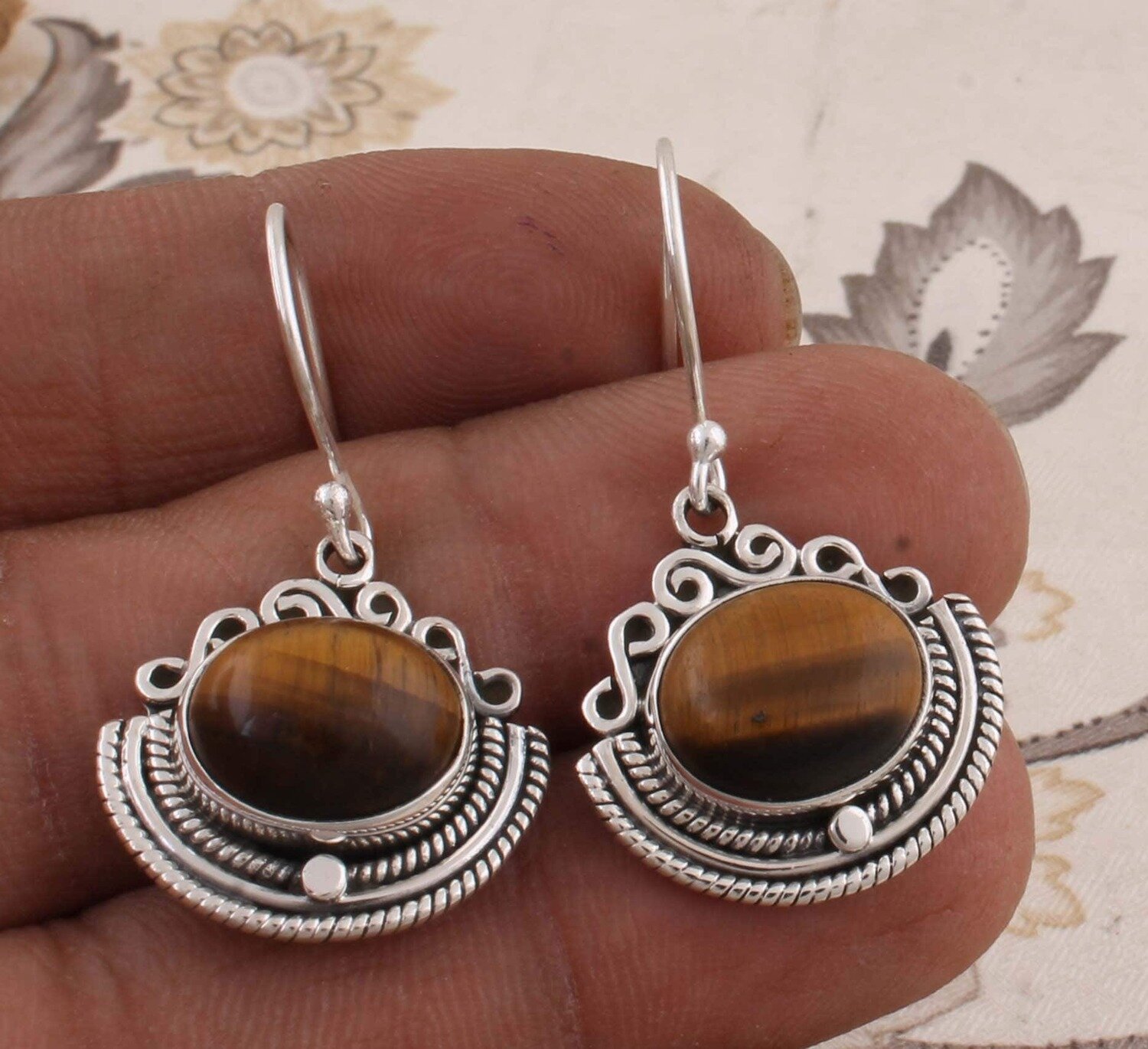 Natural Amazing Tiger Eye Top Quality Gemstone Earring 925-Sterling Silver Earring,Foral Earring,Antique Silver Earring,Wedding Earring