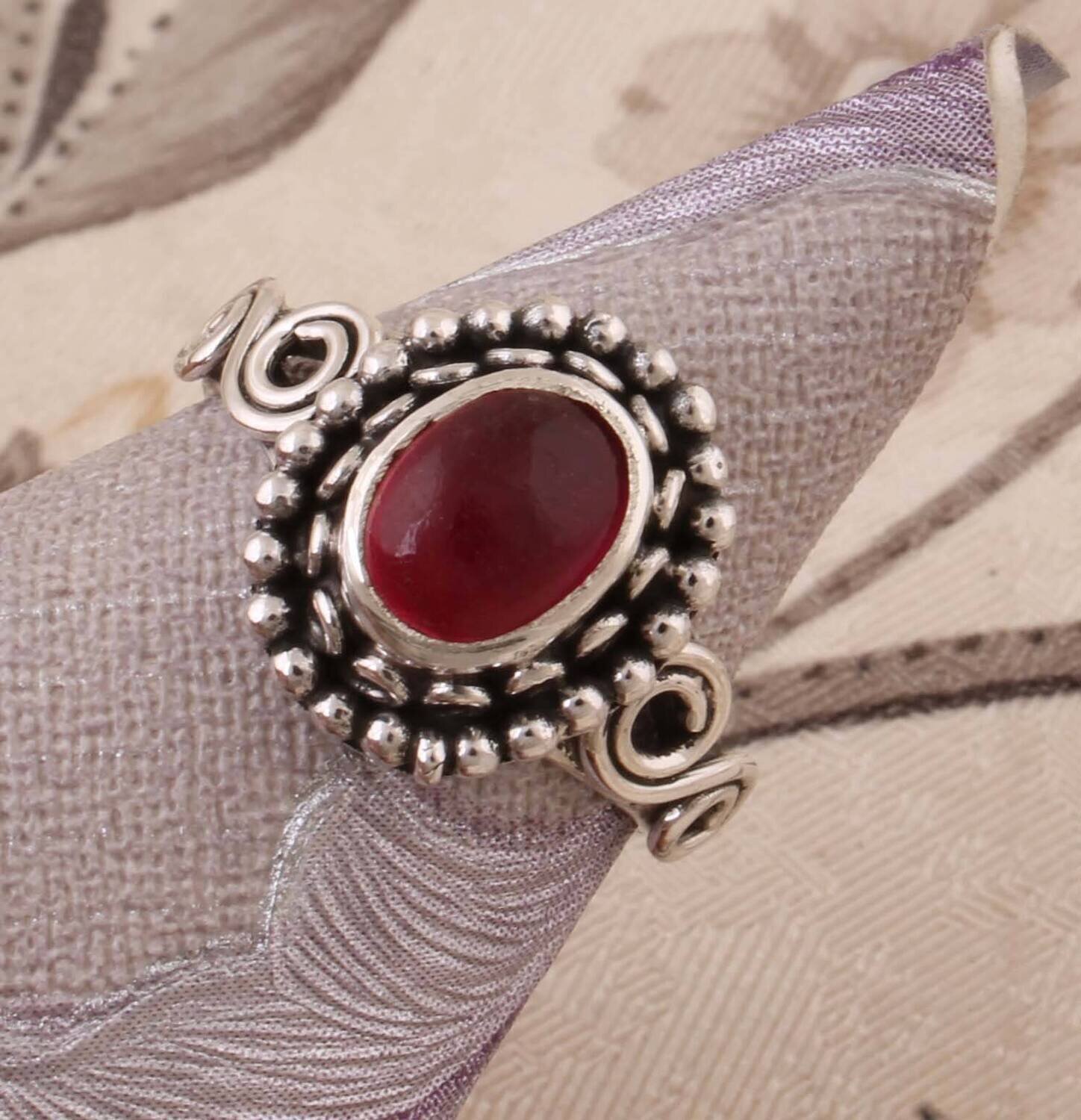 Real Red Onyx AAA+Quality Gemstone Ring,Engagement Ring 925-Antique Silver Ring,Oval Stone Ring,Sterling Silver Ring,Index Finger Ring