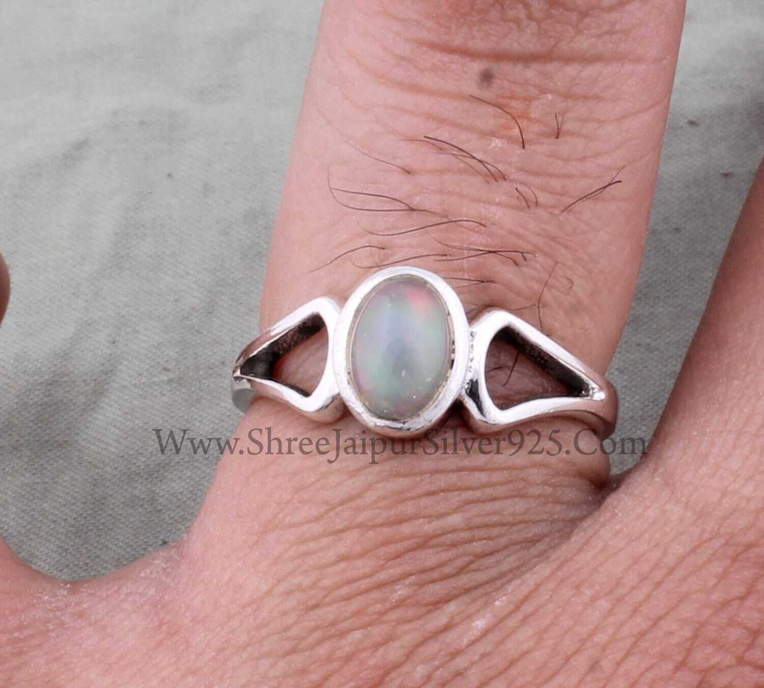 Natural Ethiopian Opal Solid 925 Sterling Silver Ring For Women, Handmade Silver Oval Gemstone Opal Ring Gifts For Her Wedding Anniversary