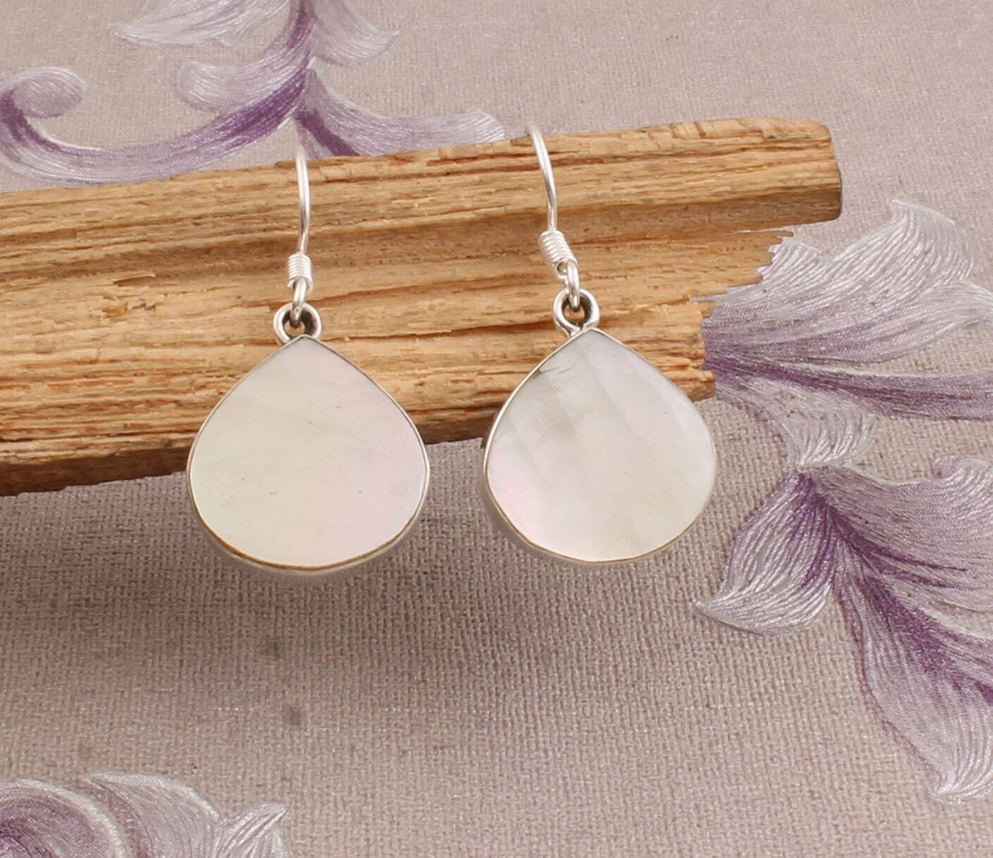 Mother Of Pearl Earrings, Solid 925 Sterling Silver Earrings, Bridal Pearl Wedding Earrings, MOP Shell Heart Earrings, Shell Pearl Earrings