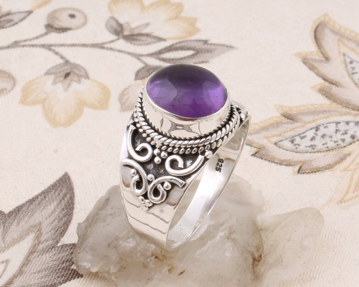 Amethyst  AAA+Quality Gemstone Ring Cabochon Transparency Stone Boho Ring 925-Silver Sterling Ring finger Ring Birthstone Birthday Gift