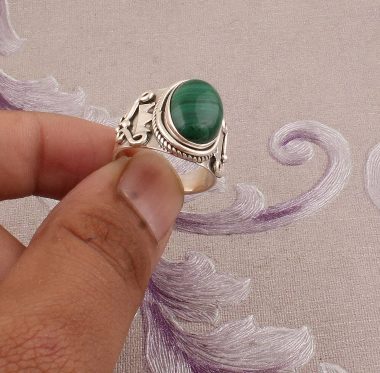 Natural Malachite AAA+Quality Gemstone Ring, Oval Cabochon Stone Ring, 925-Sterling Solid Silver Ring, Engagement Ring, Middle Finger Ring