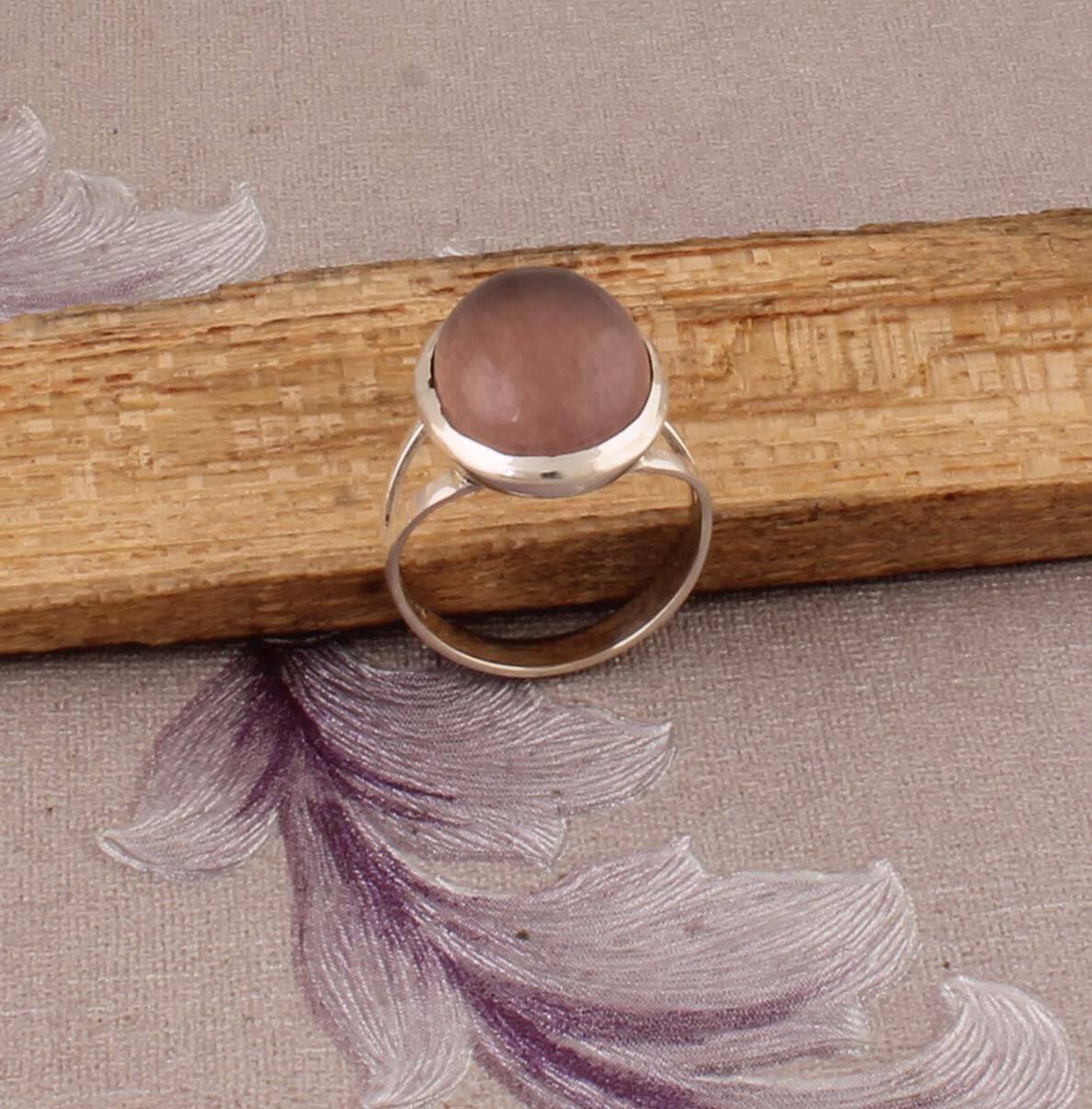 Amazing Pink Jade Top Quality Gemstone Ring Oval Cabochon Stone Ring 925-Antique Silver Ring Middle Finger Beautiful Ring Gift For Her