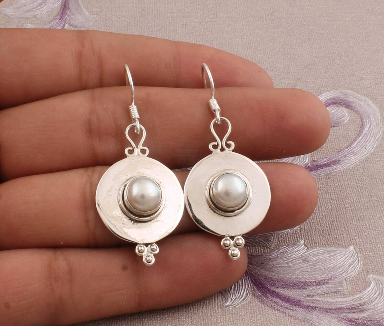 Natural Pearl Gemstone Earring,Top Quality Cabochon Opaque Earring 925,Antique Silver Earring,Sterling Silver Earring,Valentine's Day Gift