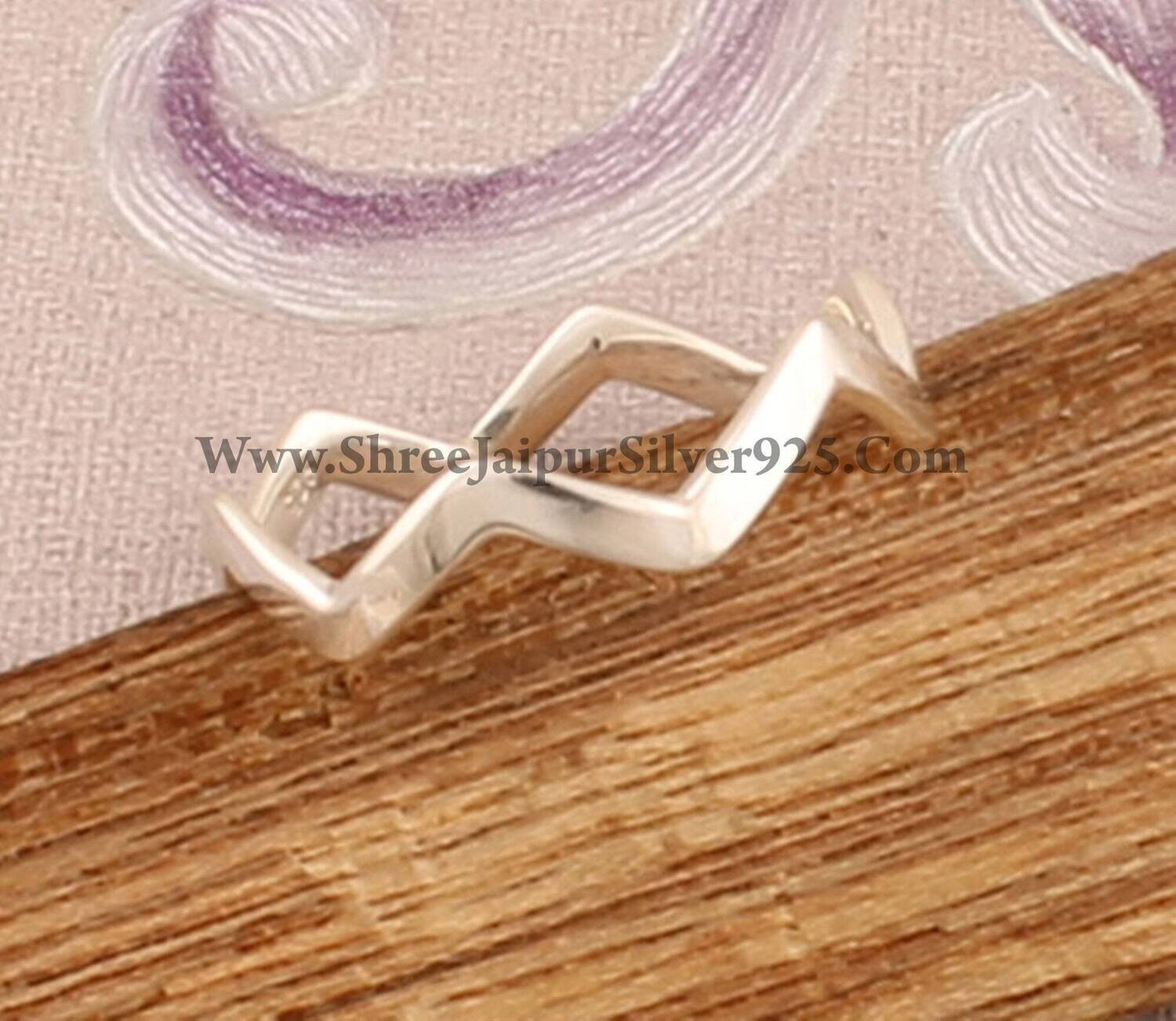 925 Sterling Silver Ripple Stacking Ring, Handmade Silver Squiggle Band Rings, Women Everyday Jewelry, Valentine's Day Gift, Etsy Cyber 2021