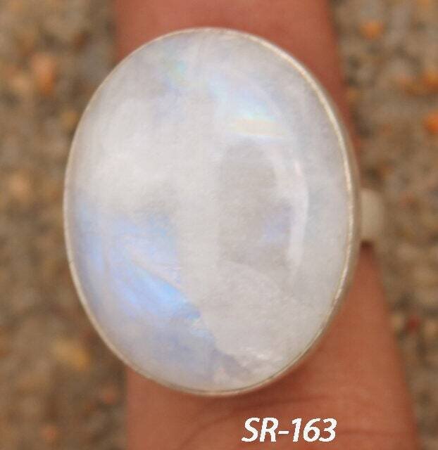 Natural Amazing Rainbow Moonstone AAA+Quality Gemstone  Ring Cabochon Blue Fire Stone Boho Ring 925-Sterling Solid Silver Middle Finger Ring