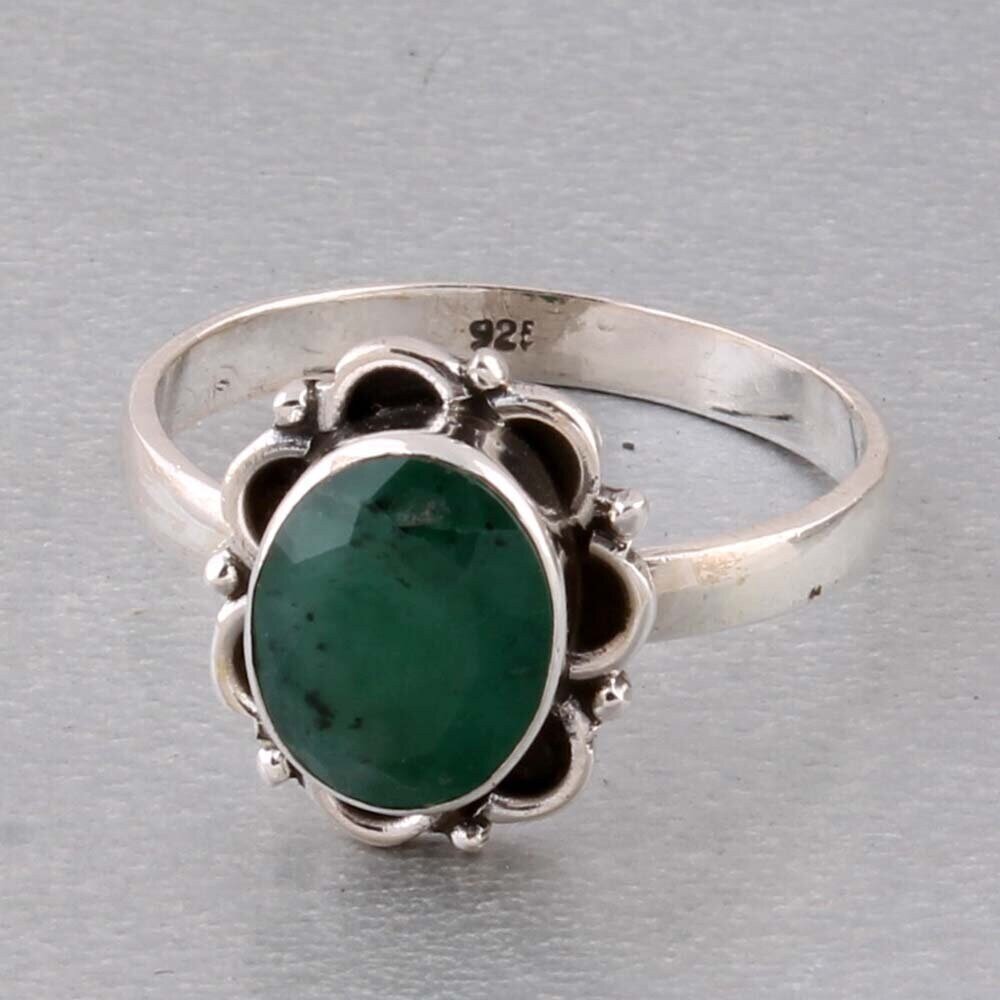 925-Sterling Silver Solid Ring Natural Emerald Top Quality Gemstone Handcrafted Ring Charm Ring Boho Ring With Lovely Gift Item Ring