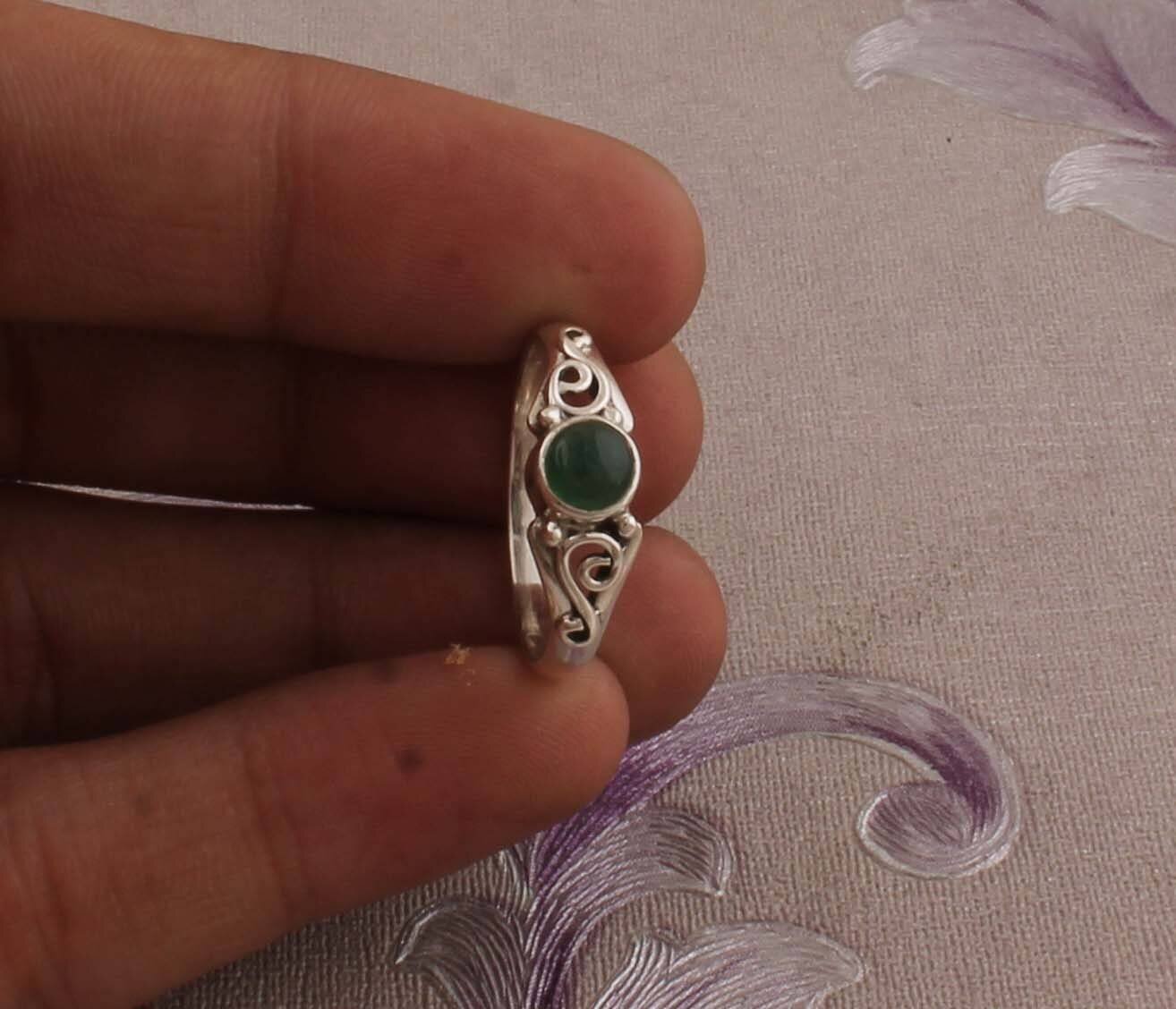 Amazing Green Jade Top Quality Gemstone Ring 925-Sterling Silver Ring,Antique Silver Ring,Small Stone Ring,Ring Finger Ring, Girls Ring