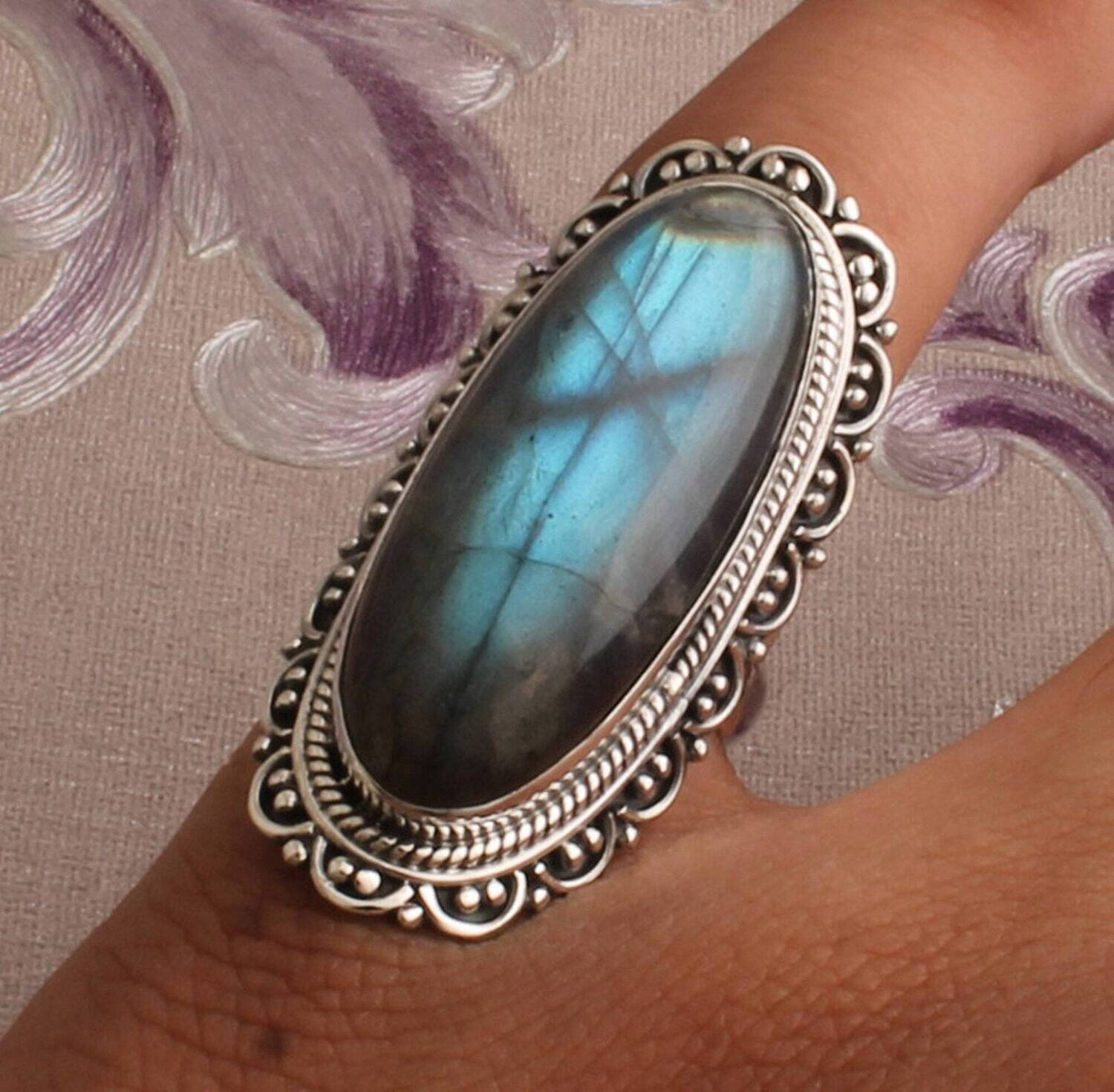 Labradorite Silver Ring, 925 Sterling Silver Oval Shape Gemstone Ring, Designer Silver Ring, Handcrafted Ring, Engagement Ring, Gift For Her