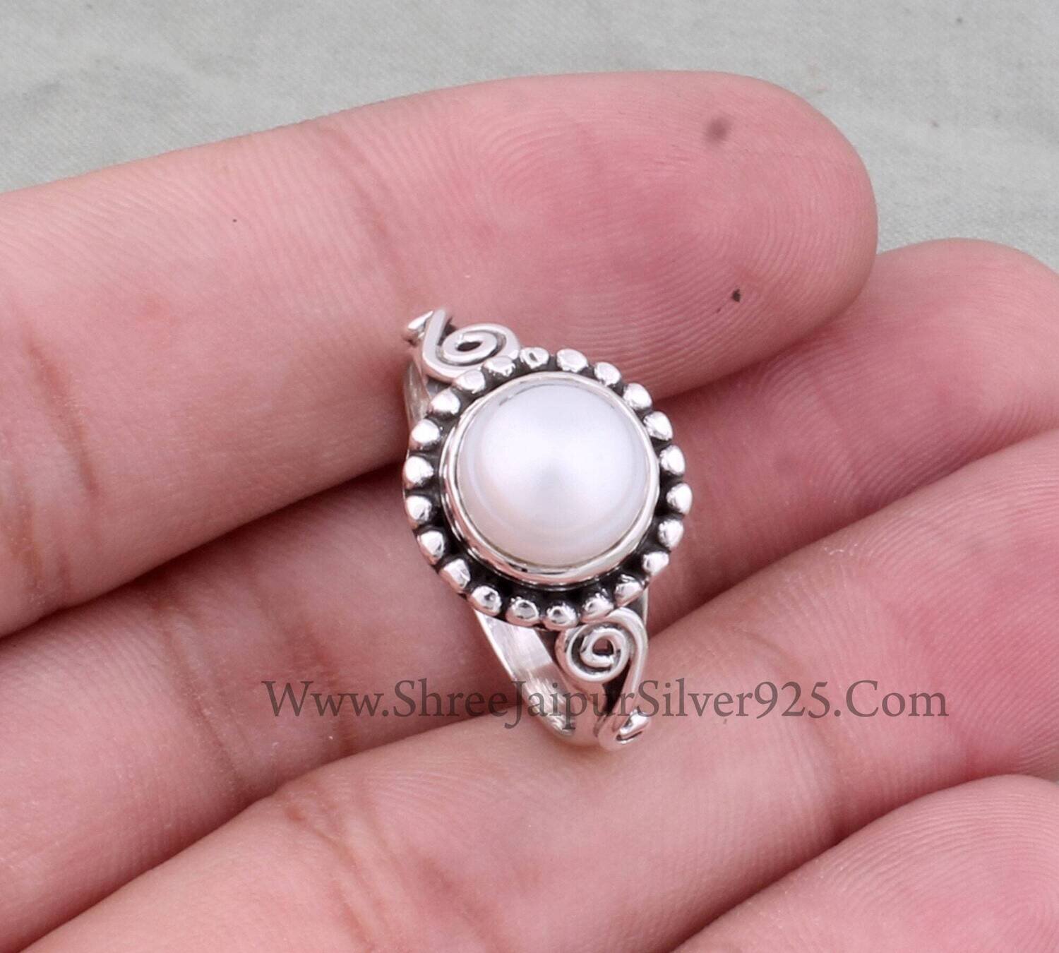Natural Pearl Solid 925 Sterling Silver Ring For Women, Handmade Engraved Silver Spiral Fancy Round Ring Gifts For Her Bridesmaid Wedding
