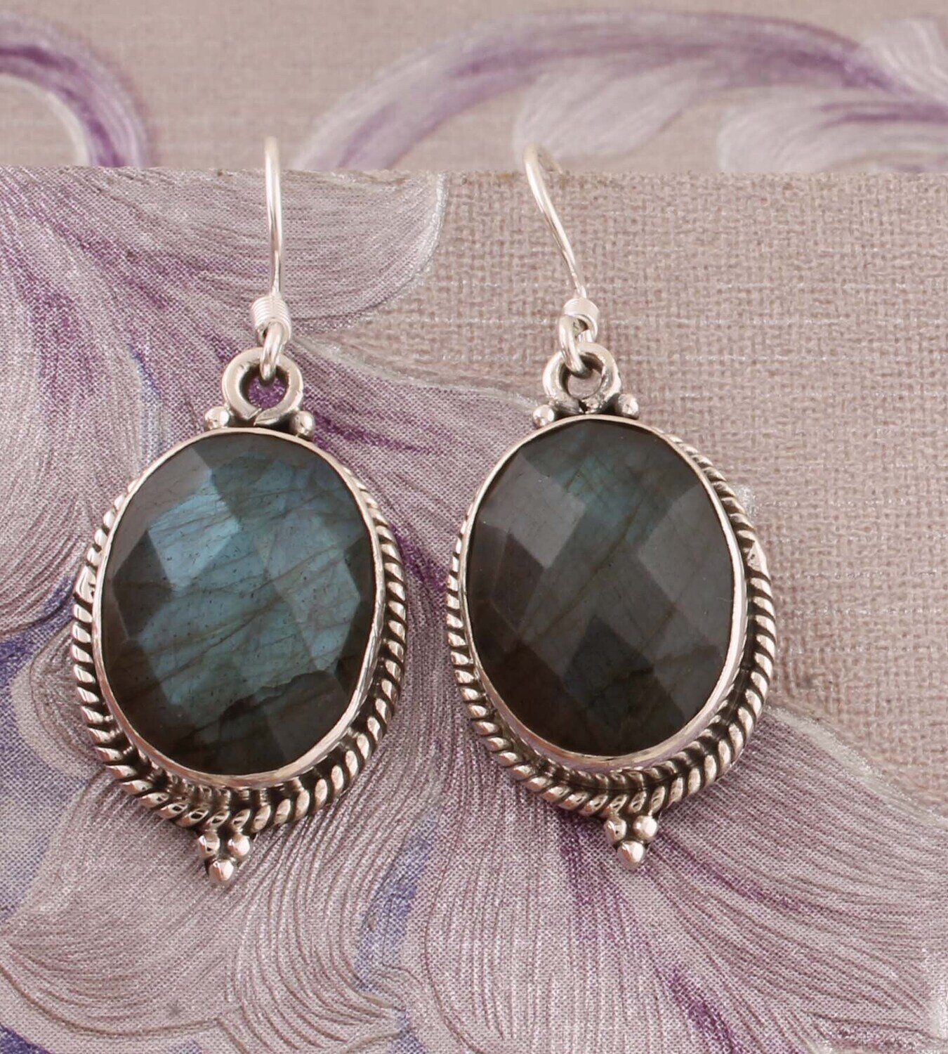 Natural Labradorite Top Quality Gemstone Earring,925-Sterling Silver Earring,Wedding Earring,Antique Silver Earring,Anniversary Gift Earring