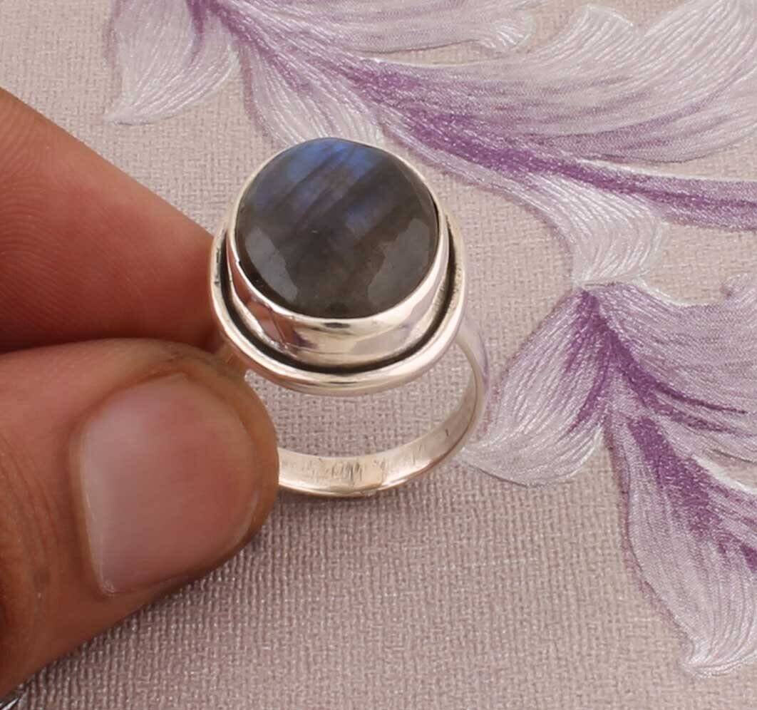 Natural Amazing Labradorite AAA+Quality Gemstone Ring 925-Sterling Silver Ring,Engagement Ring,Antique Silver Ring,Middle Finger Ring