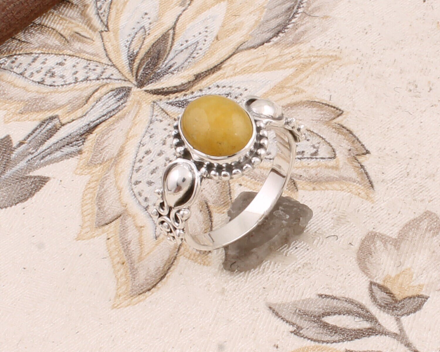 Natural Yellow Jade AAA+Quality Gemstone Ring Cabochon Stone Boho Ring 925-Adjustable Silver Ring,Ring Finger Ring ETSY CYBER-2021 (282477)