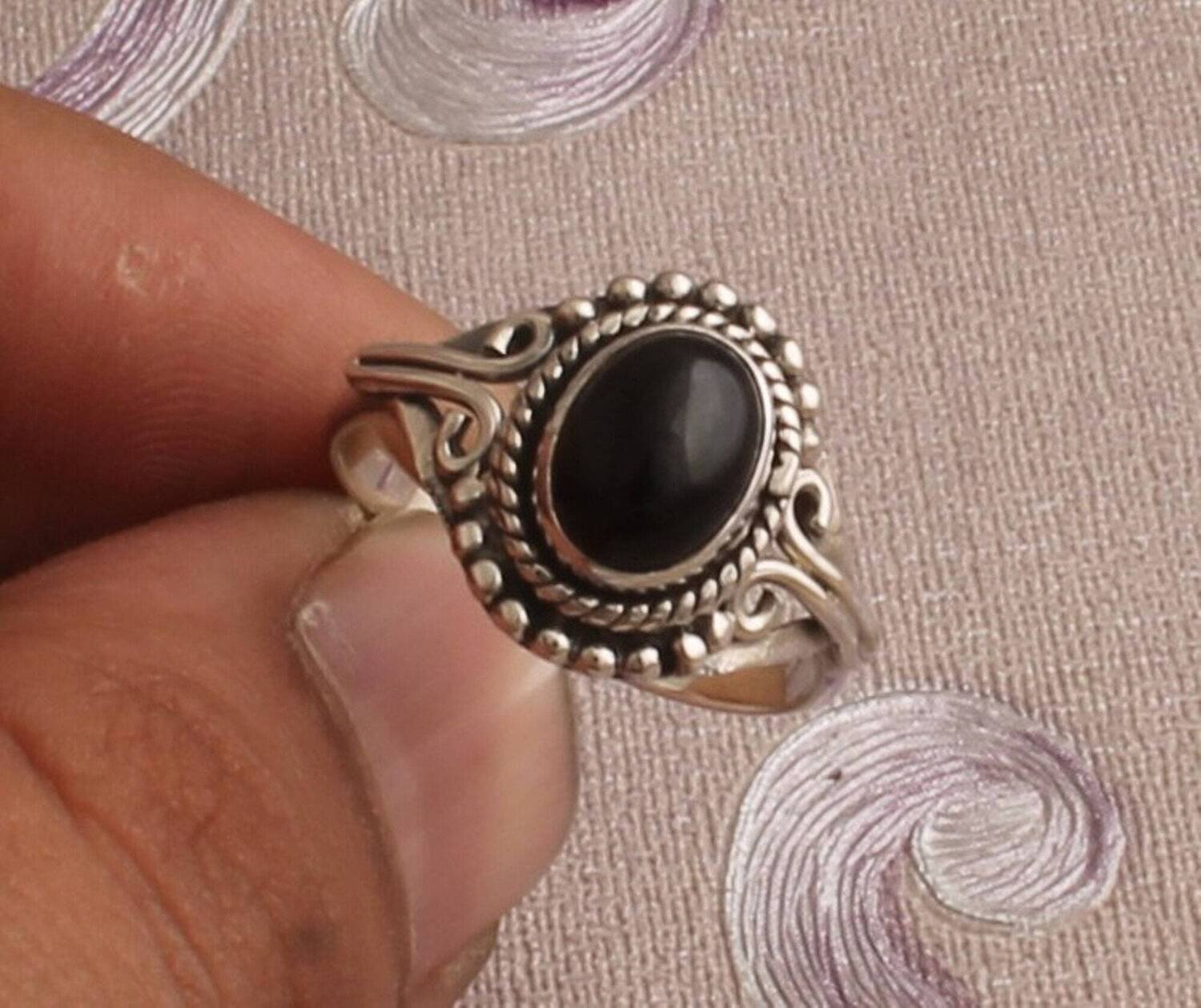 Black Onyx Silver Ring, 925 Sterling Silver Natural Oval Gemstone Ring, Designer Gemstone Ring, Handcrafted Ring, Engagement Ring, Gift Idea