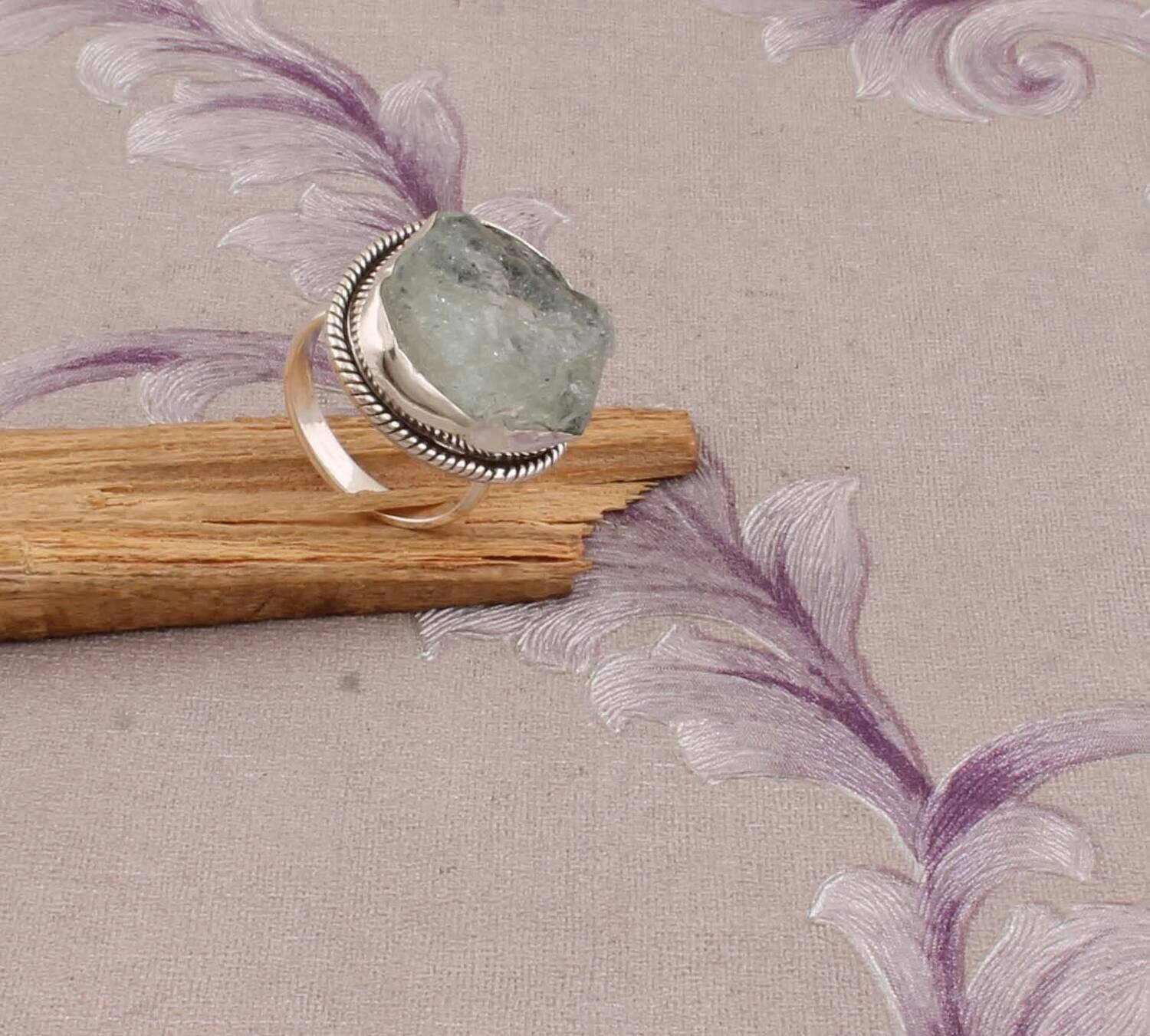 Amazing Natural Aquamarine Top Quality Gemstone  Rough Ring,925 Sterling Solid Silver Ring,Sky Blue Color Rough Middle Ring,One-Of-Kind Item