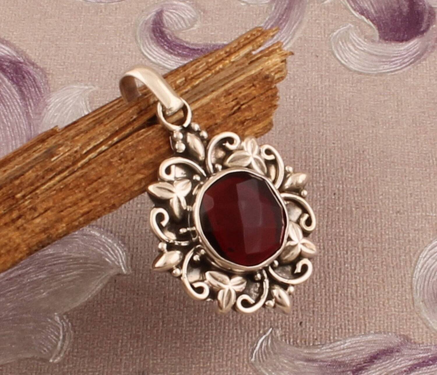 925 Sterling Silver Red Garnet Quartz Necklace Pendant, Boho Garnet Round Gemstone Silver Pendant, Valentine's Day Gift, Etsy Cyber 2021