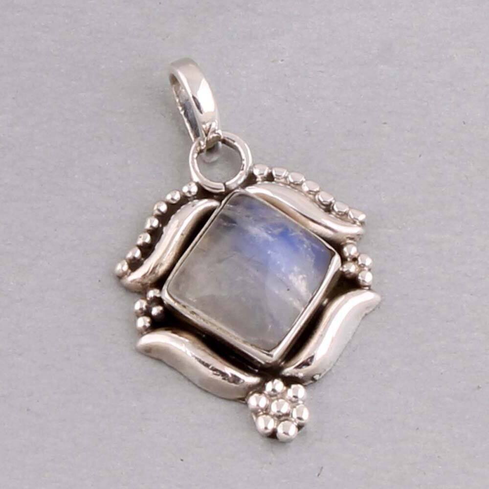 925 Sterling Silver Rainbow Moonstone Gemstone Pendent-Silver Pendant-Gift Pendant-925 Silver Pendant Antique Silver