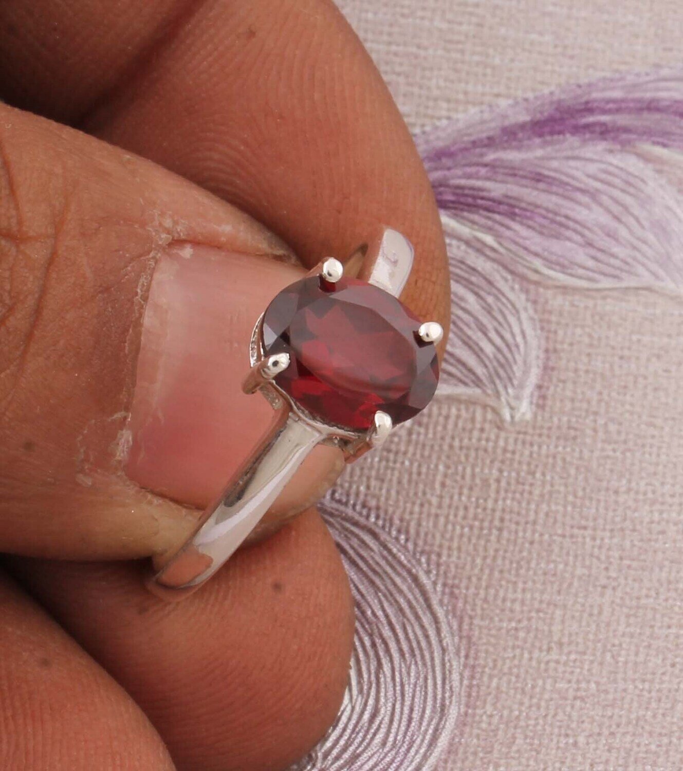 Natural Red Garnet AAA+Quality Gemstone Ring, Ring Finger Ring 925-Sterling Silver Ring,Engagement Ring,Small Stone Ring Antique Silver Ring