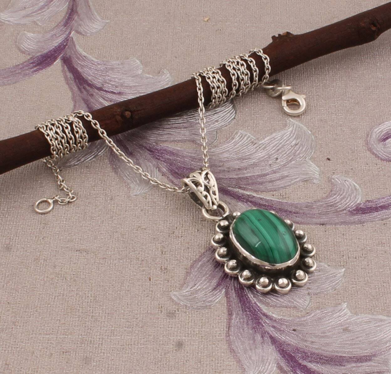 Natural Malachite Top Quality Gemstone Necklace 925-Sterling Silver Necklace, Girls Oval Necklace, Wedding Gift Necklace Gift For Her !!!!