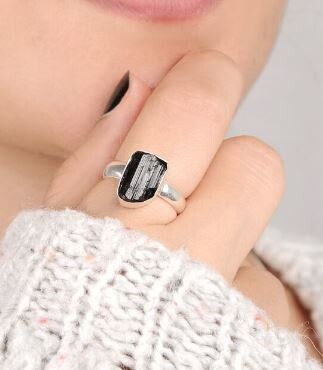Raw Black Tourmaline Ring, Sterling Silver Rings for women, Natural Uncut Gemstone, Crystal Raw Stone Ring