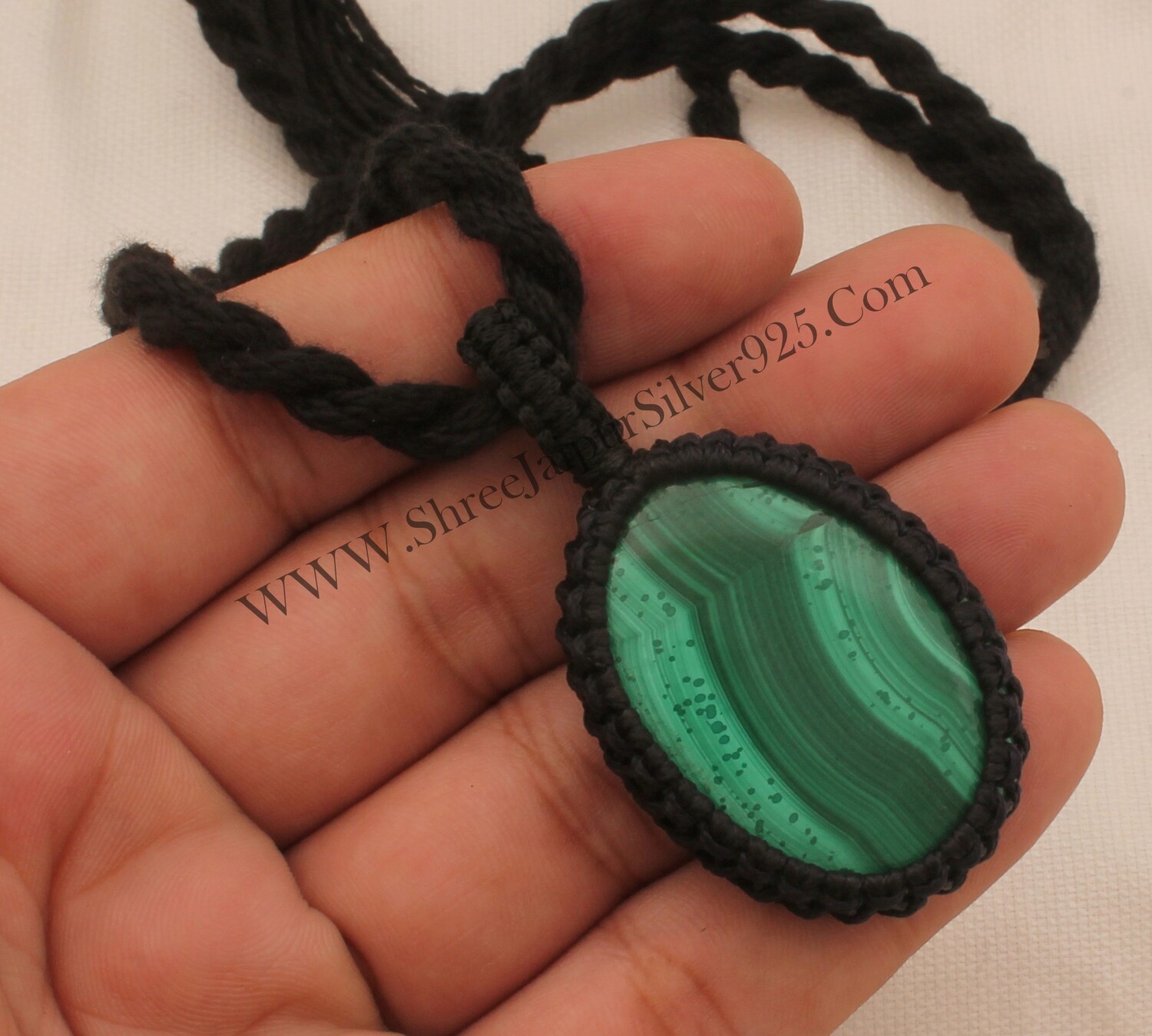 Malachite Macramé Pendant Necklace Gifts For Her, Handmade Gemstone Macramé Jewelry Gifts Idea, Green Thread Oval Stone Bohemian Necklace