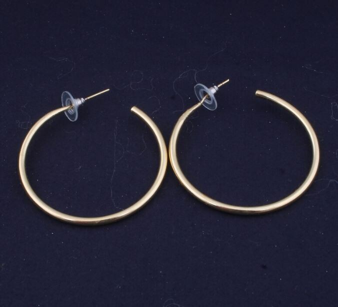 Extra large lightweight circle earring single - CHO