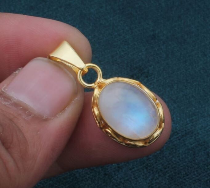 Rainbow Moonstone Brass Pendant, Natural Stone Pendant, 18K Gold Plated Pendant, Birthstone Pendant, Statement Pendant, Best Gift Idea