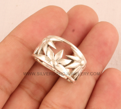 Floral Stacking Ring 925 Sterling Silver Flower Ring Band - Silver Flower Ring - Designer Handmade Women Solid Silver Band Ring For Gift Floral Stacking Ring 925 Sterling Silver Flower Ring Band - Silver Flower Ring - Designer Handmade Women Solid Silver Band Ring For Gift